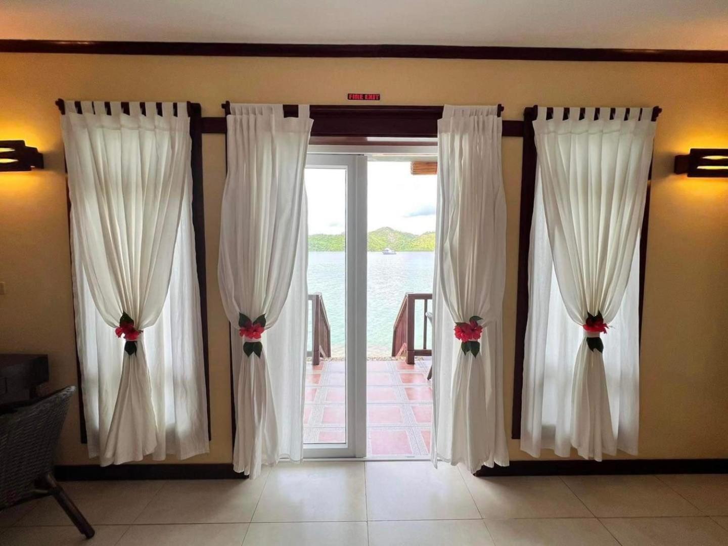 El Rio Y Mar Resort Coron Exterior photo